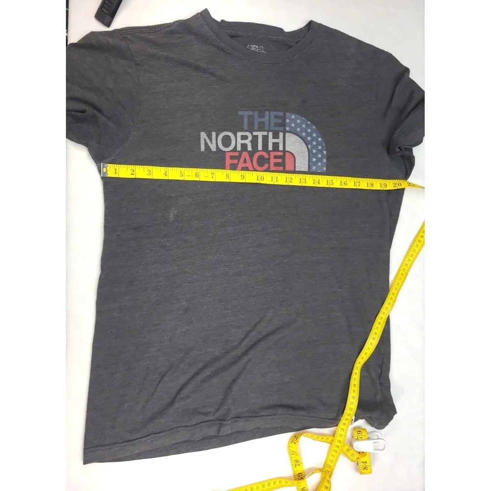 North Face Shirt Mens Large Short Sleeve Crew Neck Lightweight‎ Gray